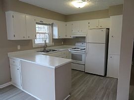 301 Old Mill Rd, Castle Hayne, Nc 28429 Nice House For Rent in Castle Hayne, NC (Photo 4 of 11)