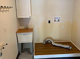 631 Ripwood Rd, Wilmington, Nc 28405 Available House For Rent in Wilmington, NC (Photo 4 of 12)