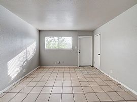 1072b N Irvington Ave, Tulsa, Ok 74115  House For Rent in Tulsa, OK (Photo 10 of 12)