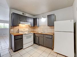 1072b N Irvington Ave, Tulsa, Ok 74115  House For Rent in Tulsa, OK (Photo 12 of 12)