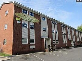 Hillside Manor Apartments, # E42d9cf05, 1626 N Chestnut St, Win in Winston Salem, NC