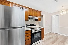  137 Gold Meadow Dr, Cary, Nc 27513  Nice House For Rent in Cary, NC (Photo 6 of 12)