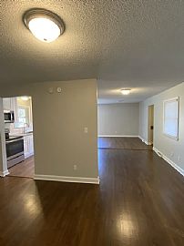 1407 Ridgewood Dr, Gastonia, Nc 28054  Spacious House For Rent in Gastonia, NC (Photo 7 of 11)