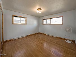 305 N Torning St, Tioga, Nd 58852 House For Rent in Tioga, ND (Photo 6 of 12)