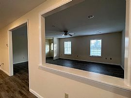 2800 Hatfield Rd, Lebanon, Oh 45036  House For Rent in Lebanon, OH (Photo 5 of 12)