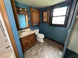 124 De Wolf St, Ravenna, Oh 44266 Peaceful House For Rent in Ravenna, OH (Photo 6 of 10)