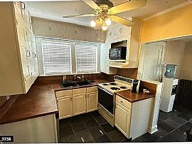 5271 Norwich St, Hilliard, Oh 43026  House For Rent in Hilliard, OH (Photo 5 of 9)