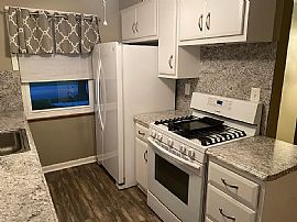 6013 Biddulph Rd, Brooklyn, Oh 44144  Nice House For Rent in Brooklyn, OH (Photo 7 of 12)