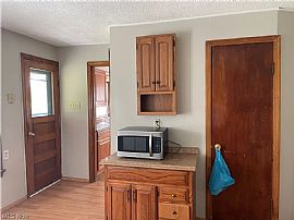 16 Townline Rd, Aurora, Oh 44202  Available House For Rent in Aurora, OH (Photo 6 of 12)