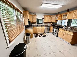 1063 Shepard Hills Blvd, Macedonia, Oh 44056  House For Rent in Macedonia, OH (Photo 7 of 11)