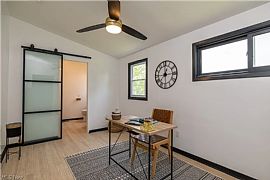 23785 Glenhill Dr, Beachwood, Oh 44122  Spacious House For Rent in Beachwood, OH (Photo 6 of 11)