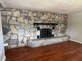 11105 Centennial Ave, Blue Ash, Oh 45242  Nice House For Rent in Blue Ash, OH (Photo 2 of 8)