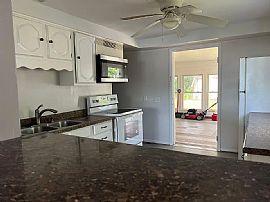 11105 Centennial Ave, Blue Ash, Oh 45242  Nice House For Rent in Blue Ash, OH (Photo 4 of 8)