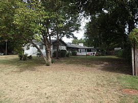 5143 S Richmond Ave, Tulsa, Ok 74135  House For Rent in Tulsa, OK (Photo 3 of 4)