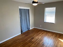 10407 Ridgeview Dr, Oklahoma City, Ok 73120  Nice House For Ren in Oklahoma City, OK (Photo 6 of 10)