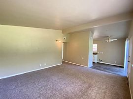 2920 Williams Ave, Muskogee, Ok 74401  Lovely House For Rent in Muskogee, OK (Photo 3 of 8)