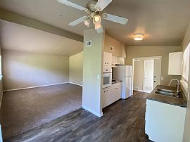 2920 Williams Ave, Muskogee, Ok 74401  Lovely House For Rent in Muskogee, OK (Photo 4 of 8)