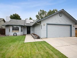 2223 Nw Jackpine Ct, Redmond, Or 97756 House For Rent in Redmond, OR