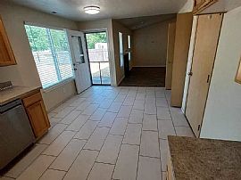 2992 S 12th St, Lebanon, Or 97355  House For Rent in Lebanon, OR (Photo 8 of 12)