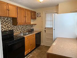 43 Thorpe St, North Haven, Ct 06473 in North Haven, CT (Photo 2 of 10)