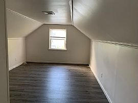 43 Thorpe St, North Haven, Ct 06473 in North Haven, CT (Photo 8 of 10)