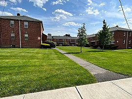 120 Virginia Ave, Unit 120, Bridgeport, Ct 06610 in Bridgeport, CT (Photo 12 of 12)