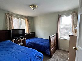 120 Virginia Ave, Unit 120, Bridgeport, Ct 06610 in Bridgeport, CT (Photo 6 of 12)