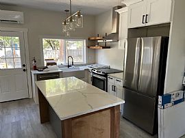 1375 Lee St Se, Salem, Or 97302  House For Rent in Salem, OR (Photo 4 of 12)