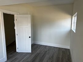 1375 Lee St Se, Salem, Or 97302  House For Rent in Salem, OR (Photo 9 of 12)