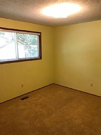 853 Ne Sunrise Ln, Hillsboro, Or 97124  House For Rent  in Hillsboro, OR (Photo 10 of 11)