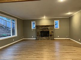 650 S 44th St, Springfield, Or 97478 House For Rent in Springfield, OR (Photo 4 of 9)