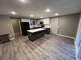 650 S 44th St, Springfield, Or 97478 House For Rent in Springfield, OR (Photo 5 of 9)