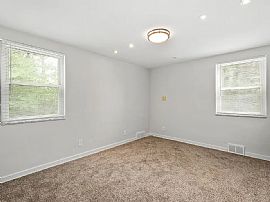 1702 Meadville St, Pittsburgh, Pa 15214  House For Rent in Pittsburgh, PA (Photo 9 of 12)