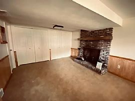 364 Golden Gate Dr, Verona, Pa 15147  House For Rent in Verona, PA (Photo 9 of 12)