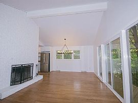 10038 Torino Dr Se, Huntsville, Al 35803 in Huntsville, AL (Photo 2 of 12)