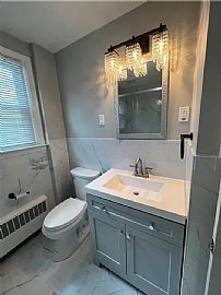 84 Tyndall Ave, Providence, Ri 02908 House For Rent in Providence, RI (Photo 8 of 10)