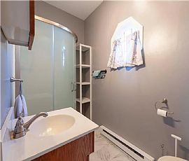 40 Sterry St, Pawtucket, Ri 02860 House For Rent in Pawtucket, RI (Photo 3 of 11)