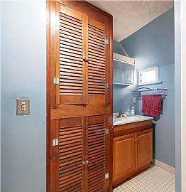 40 Sterry St, Pawtucket, Ri 02860 House For Rent in Pawtucket, RI (Photo 9 of 11)