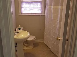 123 Earl Ct, West Columbia, Sc 29169  House For Rent in West Columbia, SC (Photo 2 of 6)