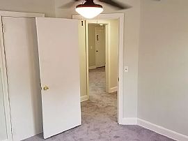 123 Earl Ct, West Columbia, Sc 29169  House For Rent in West Columbia, SC (Photo 5 of 6)