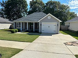 125 Rockrose Dr, North Augusta, Sc 29860  House For Rent in North Augusta, SC