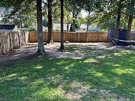 125 Rockrose Dr, North Augusta, Sc 29860  House For Rent in North Augusta, SC (Photo 6 of 7)