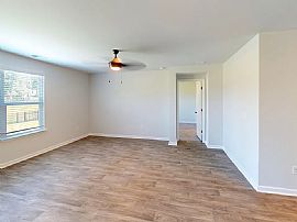 183 Pine Forest Dr, Conway, Sc 29526  Lovely House For Rent in Conway, SC (Photo 10 of 11)