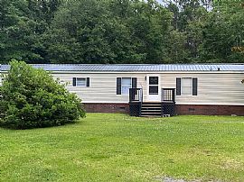 1544 United Dr, Huger, Sc 29450  Lovely House For Family Rent in Huger, SC