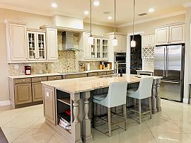 5803 Mariner St, Tampa, Fl 33609 in Tampa, FL (Photo 10 of 12)