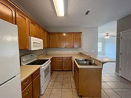 43 Courtyard Way, Enterprise, Al 36330 in Enterprise, AL (Photo 5 of 12)