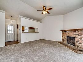 511 Nightshade Dr, Arlington, Tx 76018  House For Rent in Arlington, TX (Photo 3 of 8)