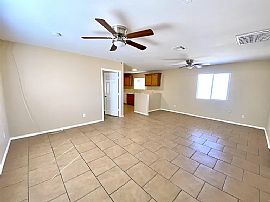 2802 W Adams St, Phoenix, Az 85009 in Phoenix, AZ (Photo 2 of 10)