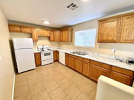 2802 W Adams St, Phoenix, Az 85009 in Phoenix, AZ (Photo 3 of 10)