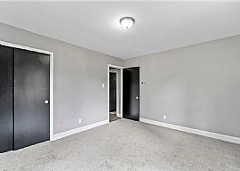 4005 Oak Dr, Chesapeake, Va 23321  House For Rent in Chesapeake, VA (Photo 7 of 9)